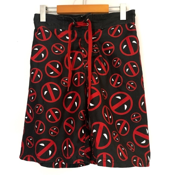 Deadpool Swim Shorts Size Small - Picture 1 of 7